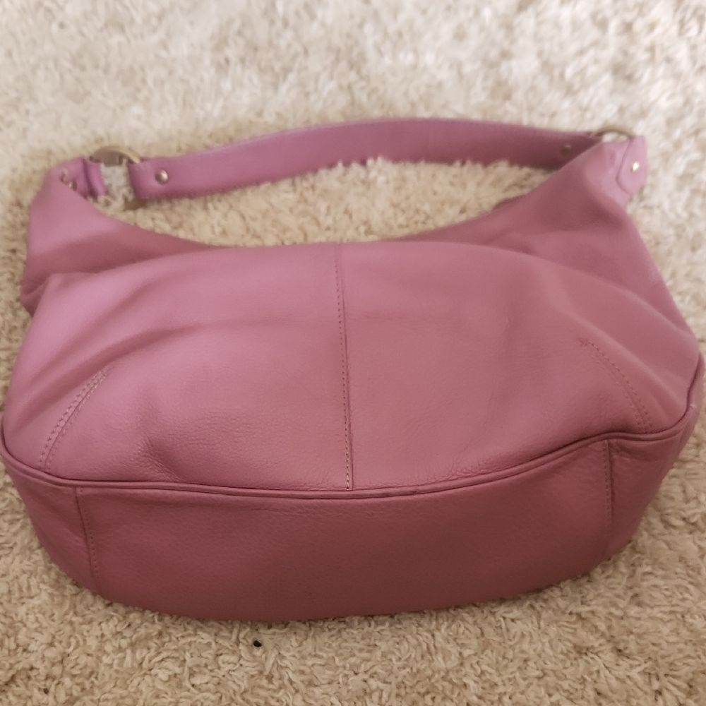 Elegant Pink Leather Shoulder Bag